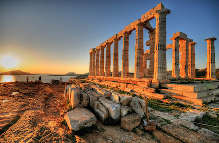Τα 10 καλύτερα μέρη για να επισκεφτείς στην Ελλάδα, σύμφωνα με το touropia.com